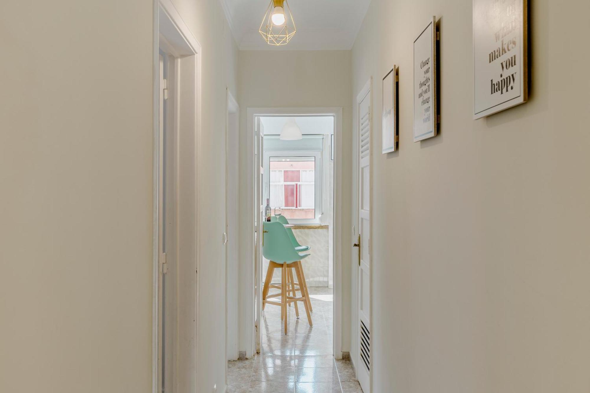 Boho Chic 2 Bedroom Gem 10 Min From Dowtown Free Parking Amadora Bagian luar foto